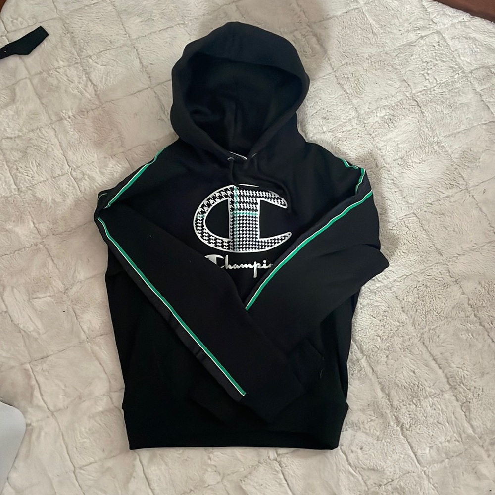 Champion Black and Green Hoodie Size Small Almost new condition used
